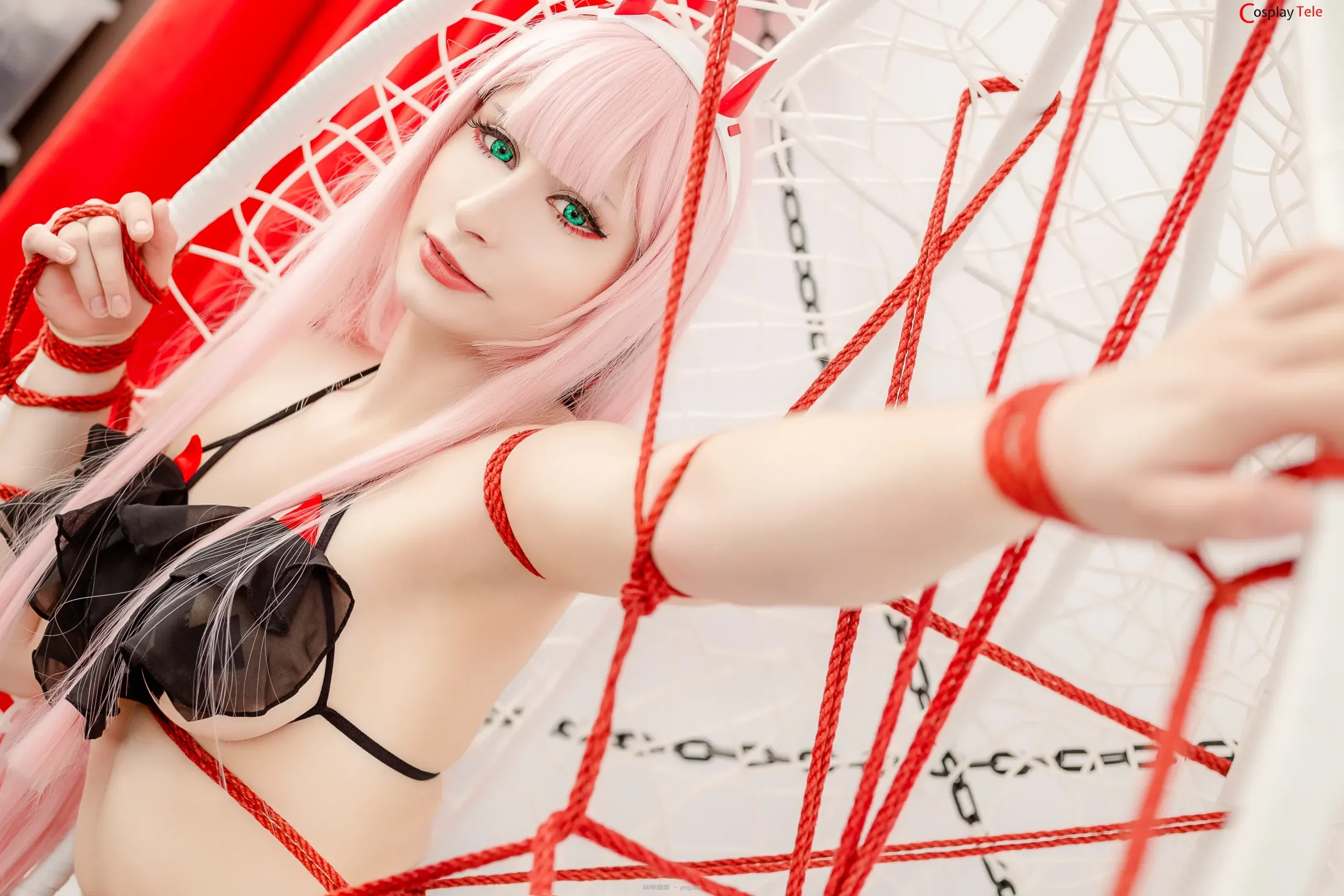 Ciwcia cosplay Zero Two – Darling in the Franxx “33 photos”-27