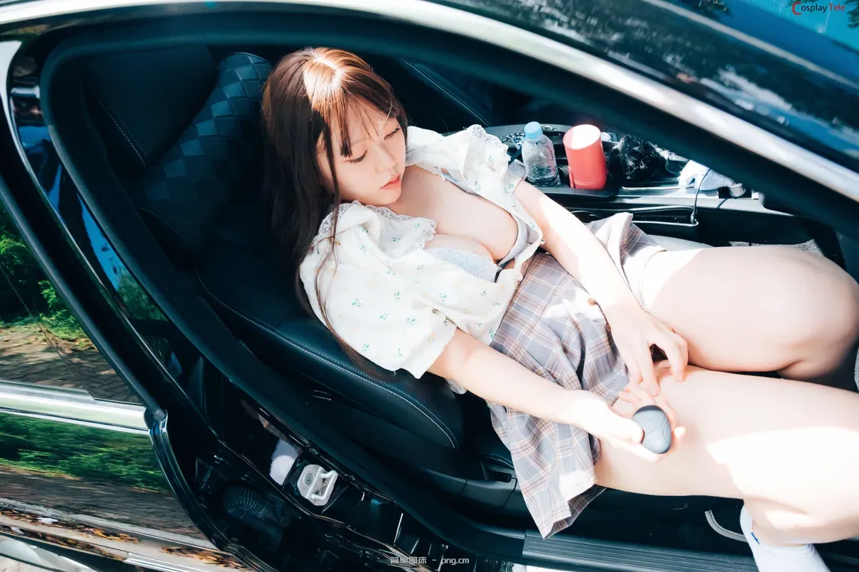 [Loozy] Mozzi (모찌) – Doggy “104 photos and 6 video”-7