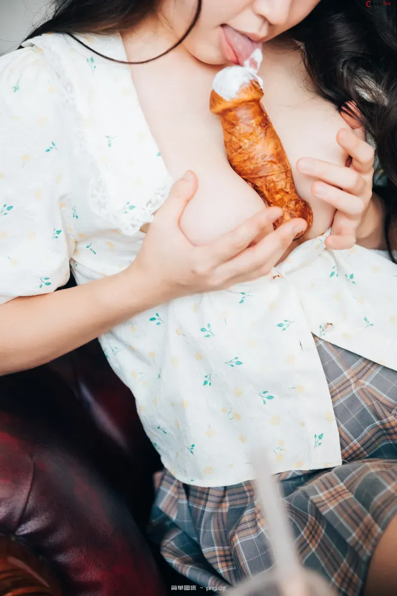 [Loozy] Mozzi (모찌) – Doggy “104 photos and 6 video”-94