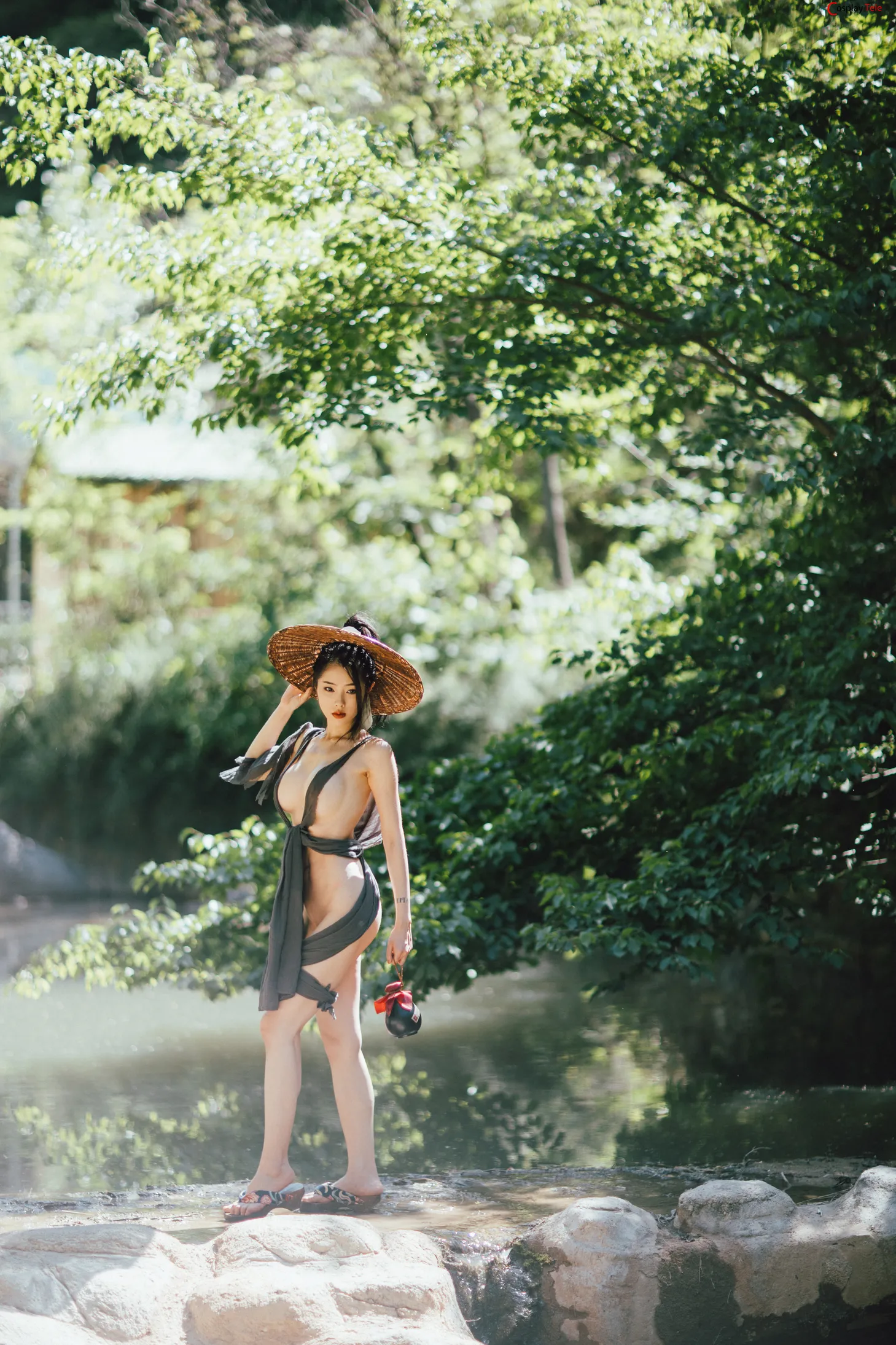 钛合金TiTi – Drinking in the mountain “100 photos”-5