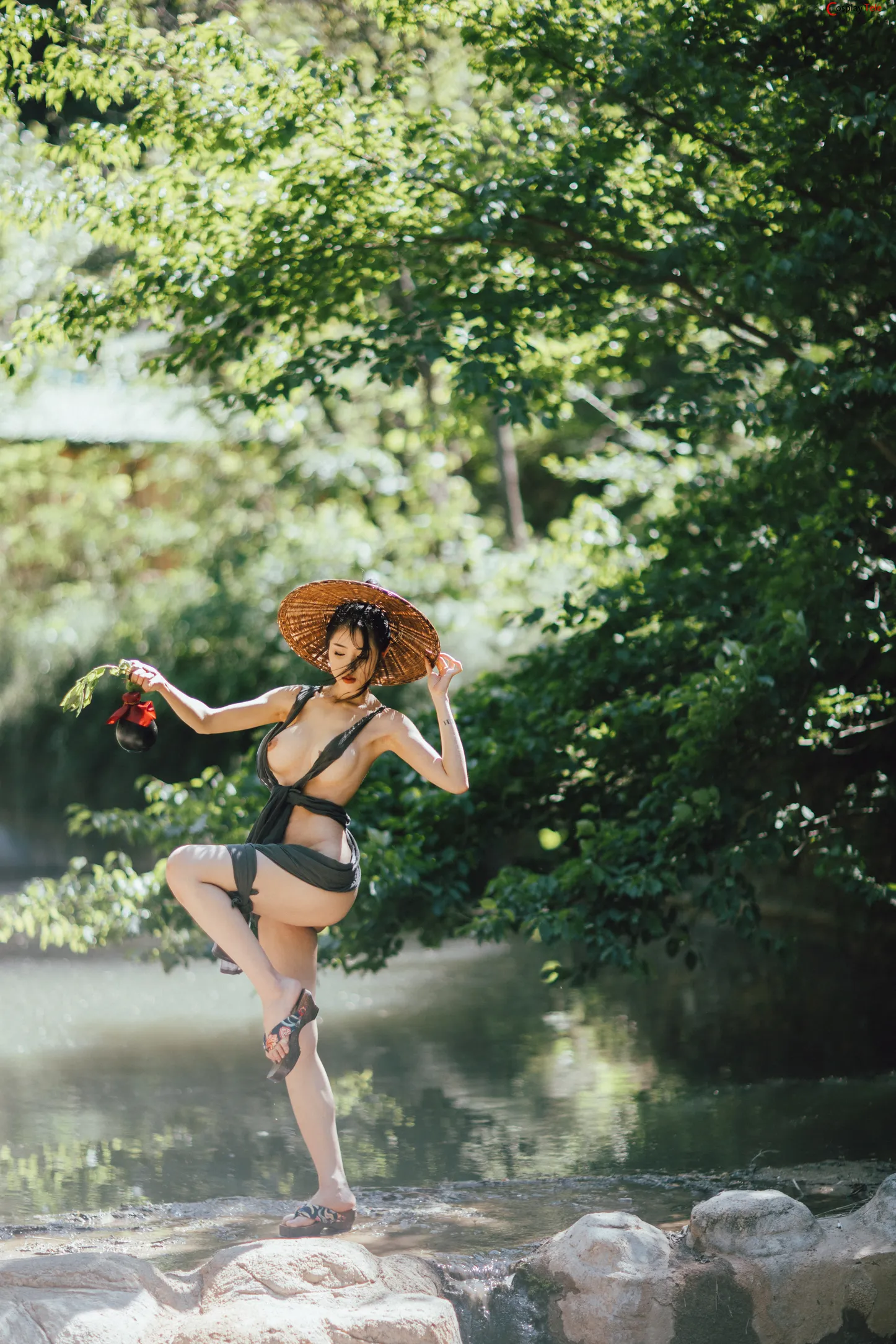 钛合金TiTi – Drinking in the mountain “100 photos”-6