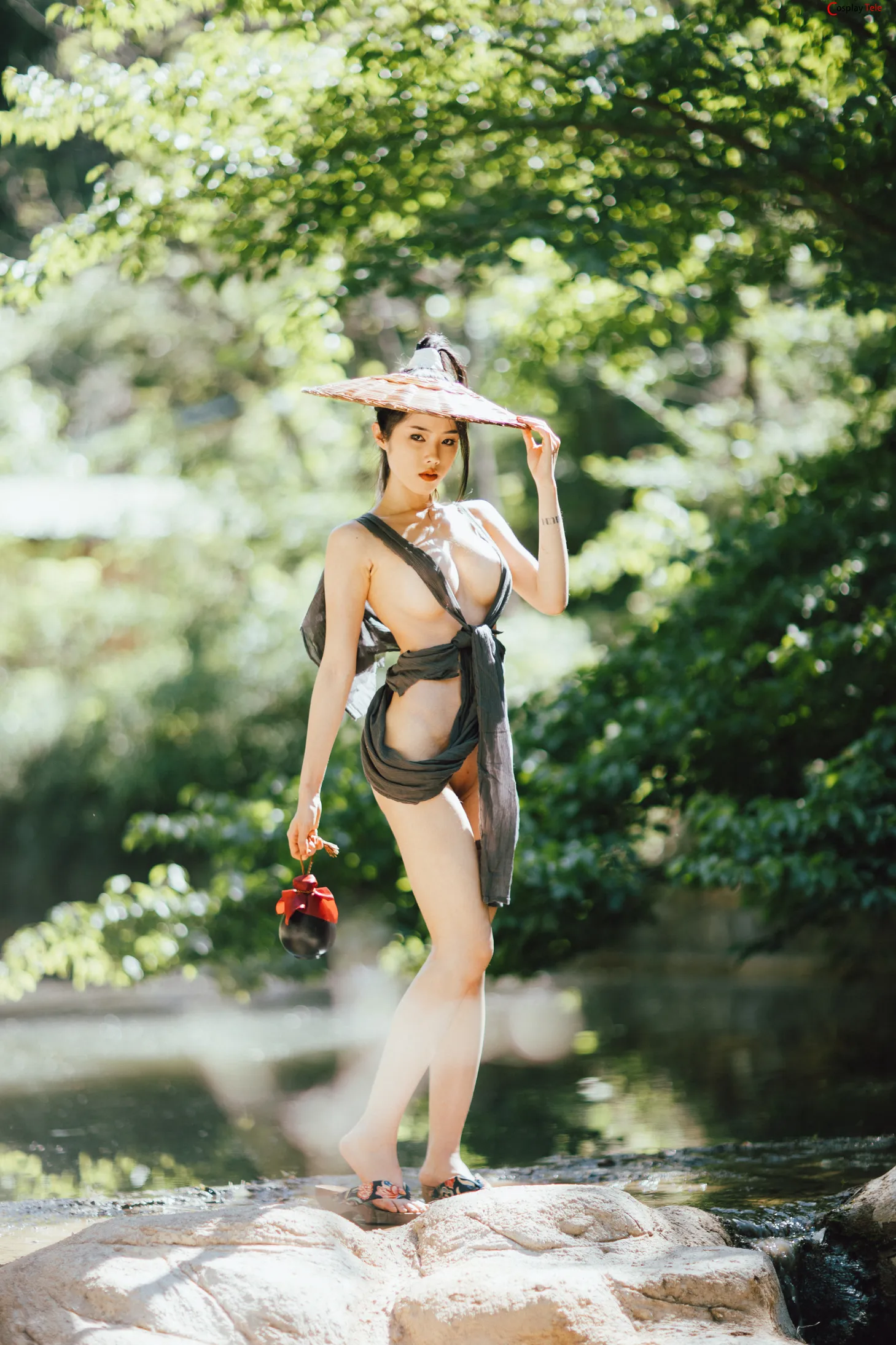 钛合金TiTi – Drinking in the mountain “100 photos”-11