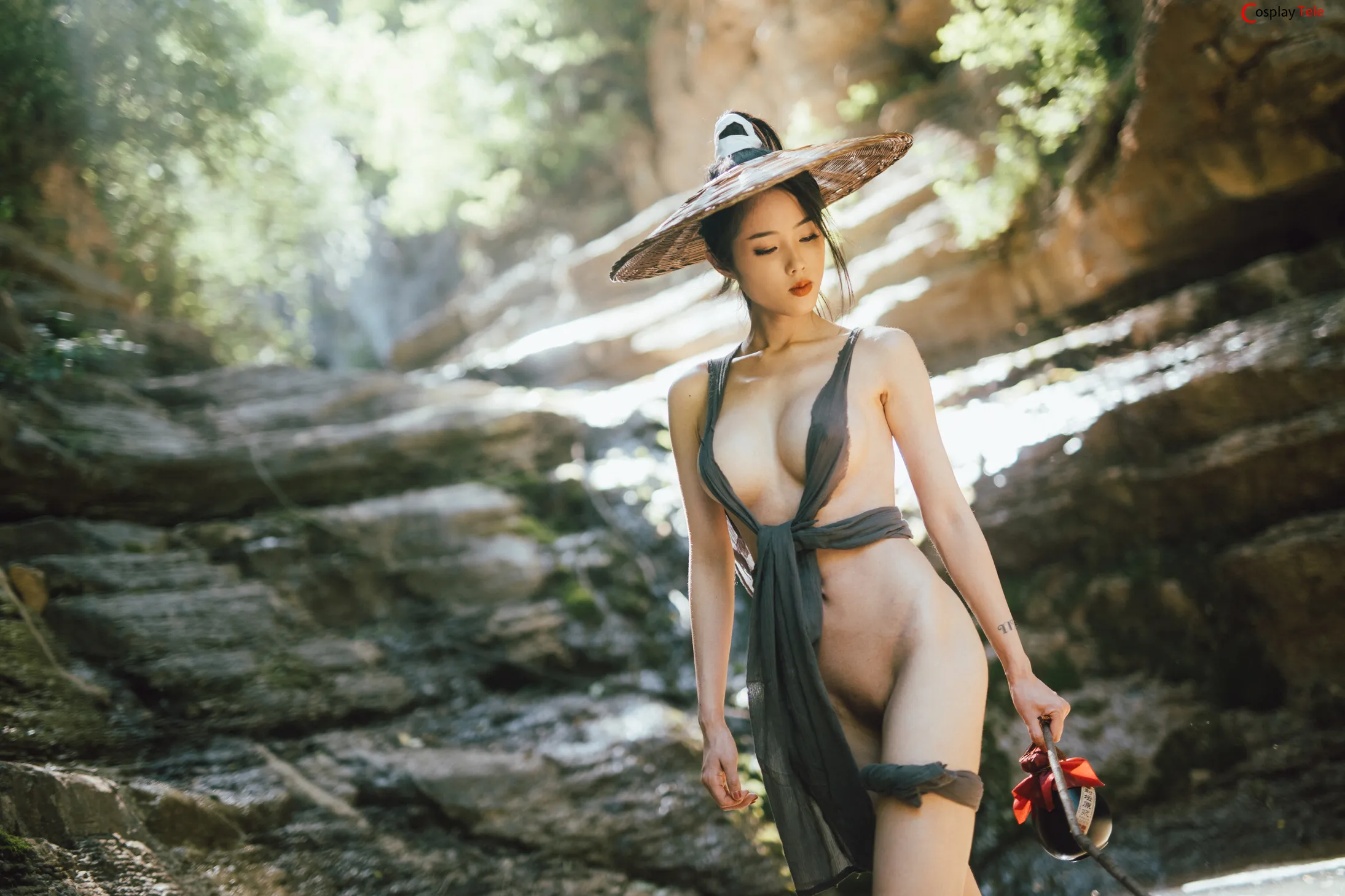 钛合金TiTi – Drinking in the mountain “100 photos”-37