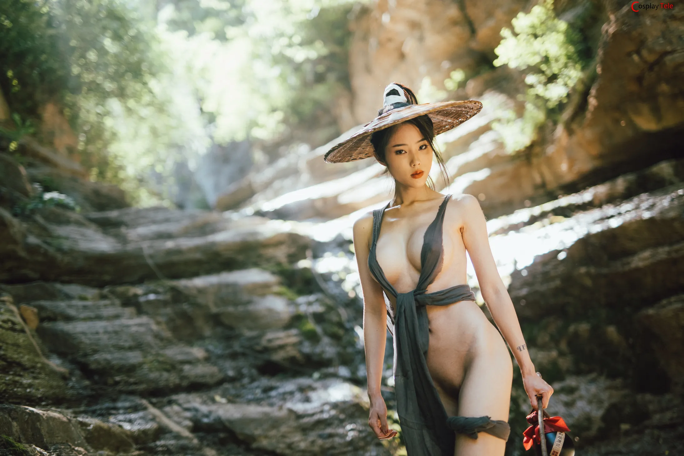 钛合金TiTi – Drinking in the mountain “100 photos”-38