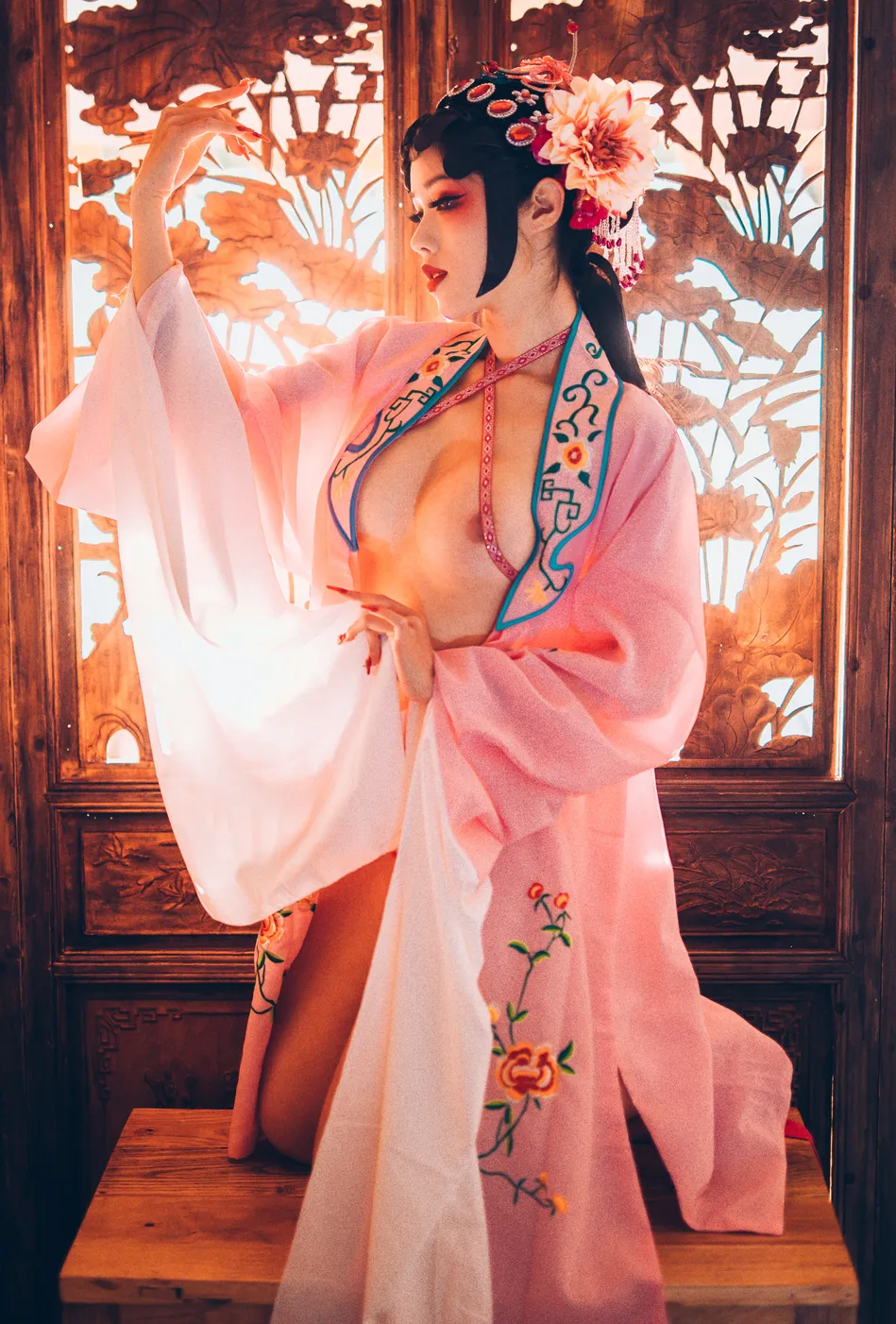 钛合金TiTi – Pan Jinlian “83 photos”-71