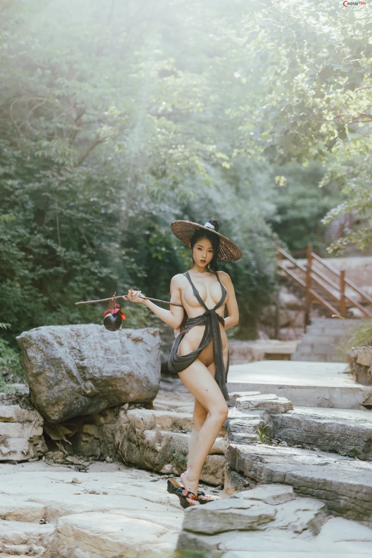 钛合金TiTi – Drinking in the mountain “100 photos”-74