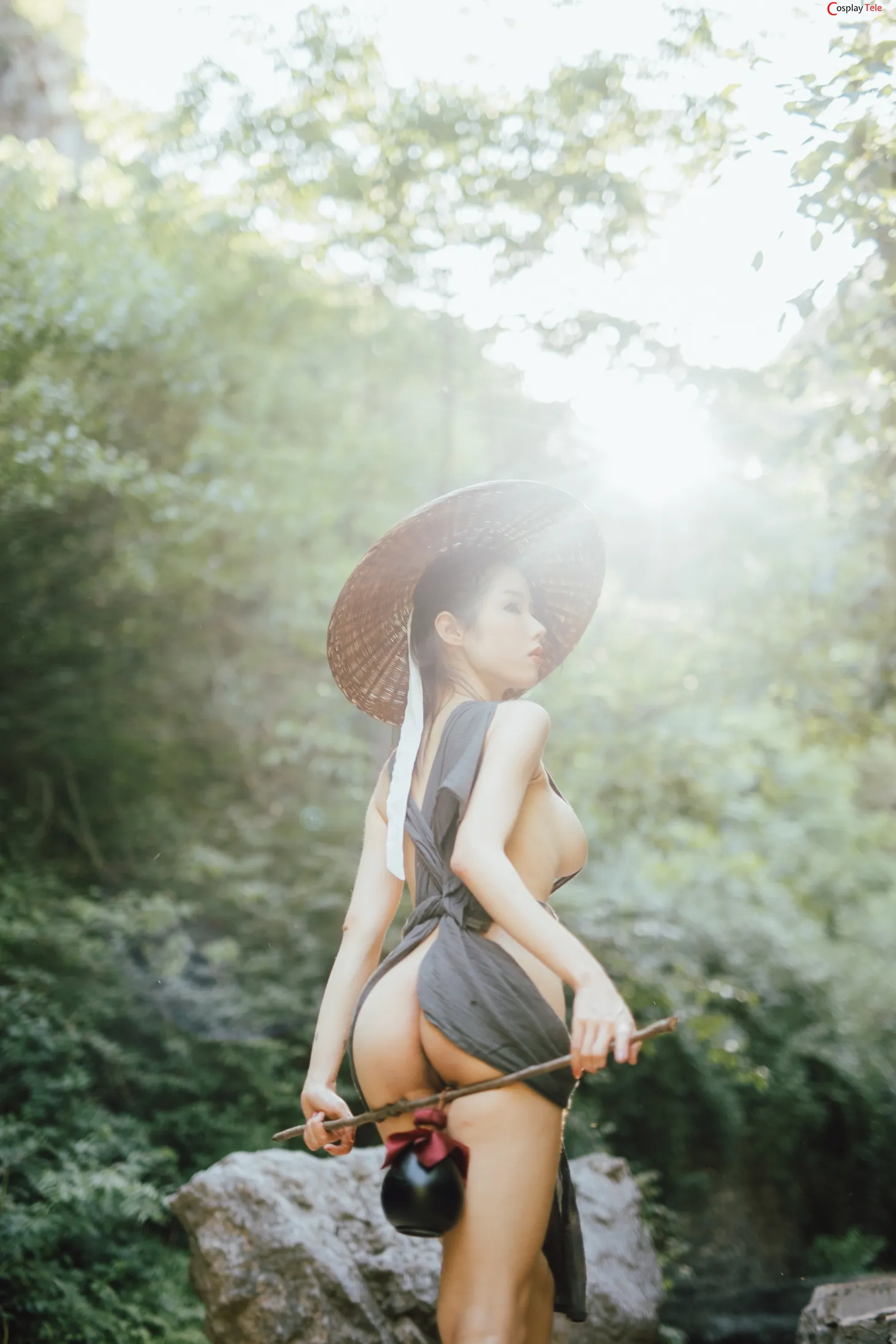 钛合金TiTi – Drinking in the mountain “100 photos”-78