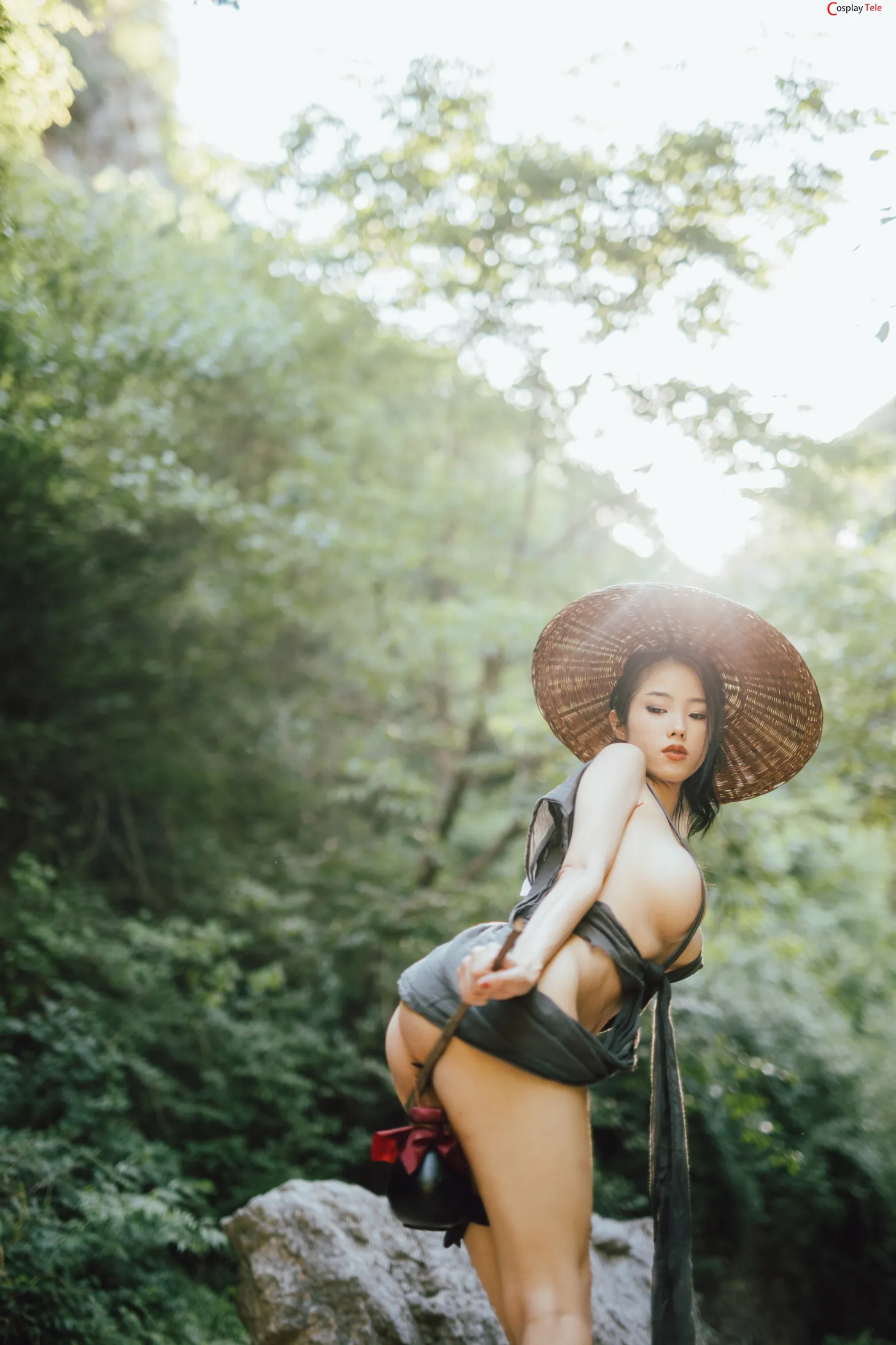 钛合金TiTi – Drinking in the mountain “100 photos”-81