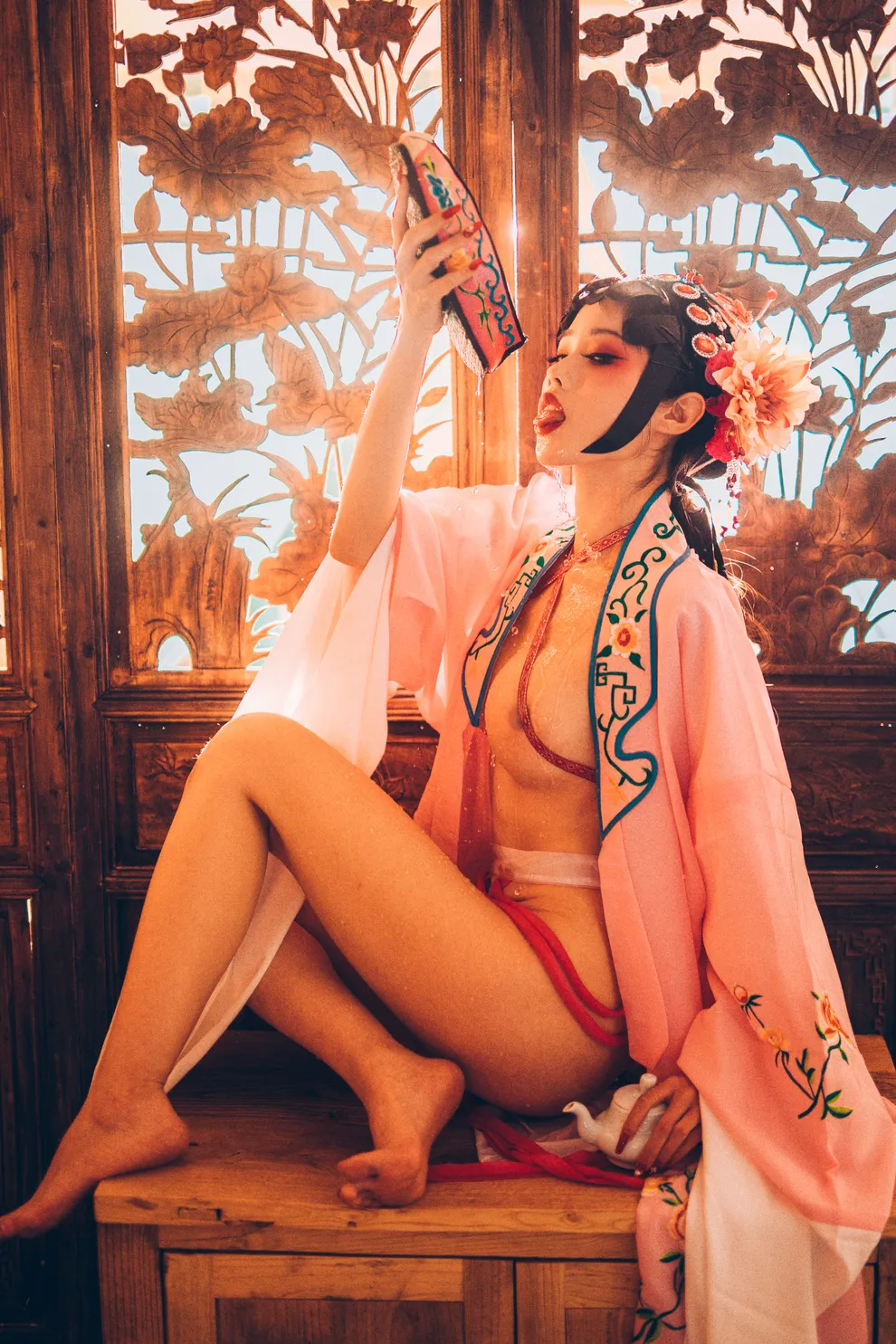 钛合金TiTi – Pan Jinlian “83 photos”-83