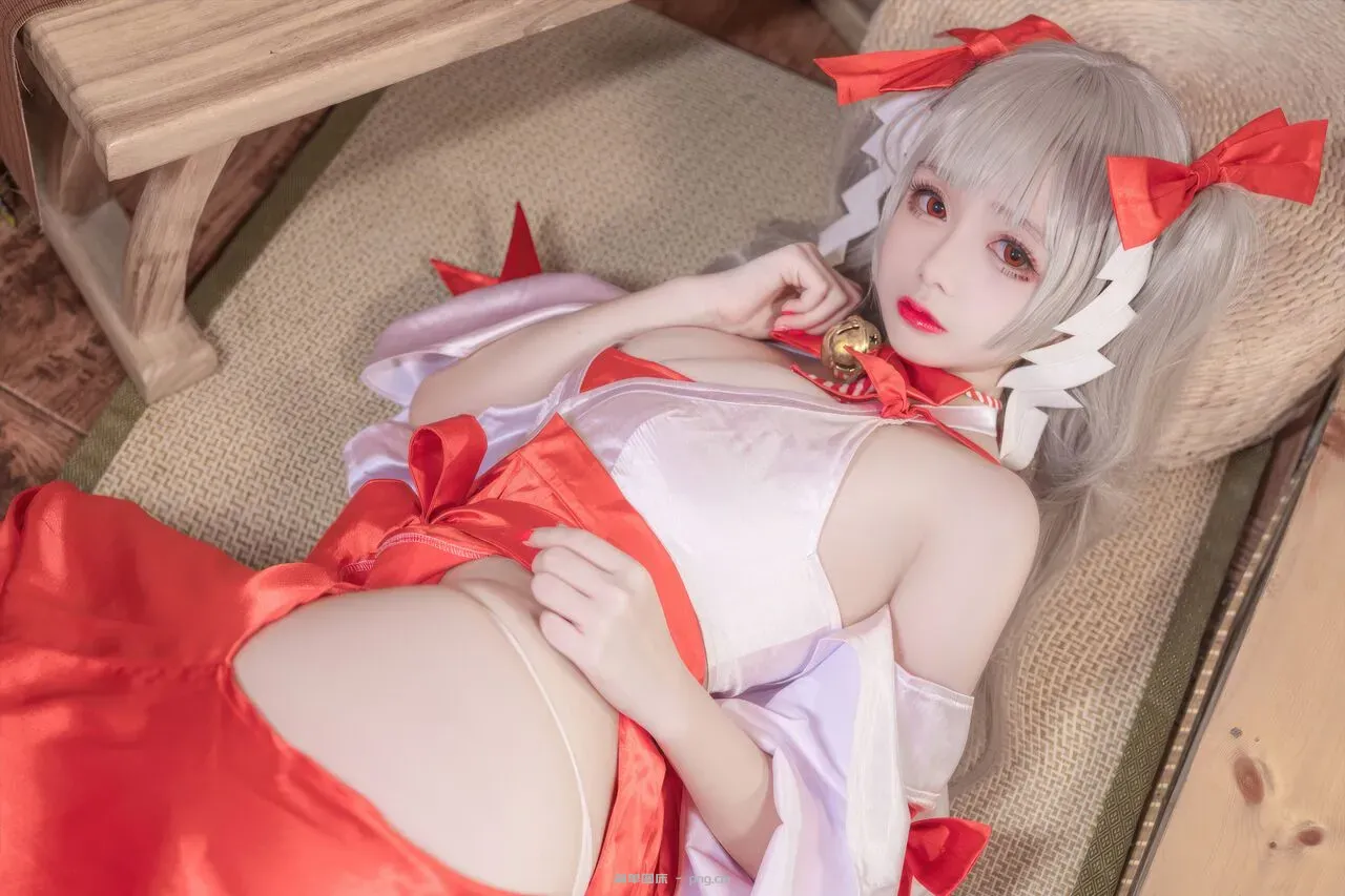 日奈嬌 – 碧藍航線 可畏巫女