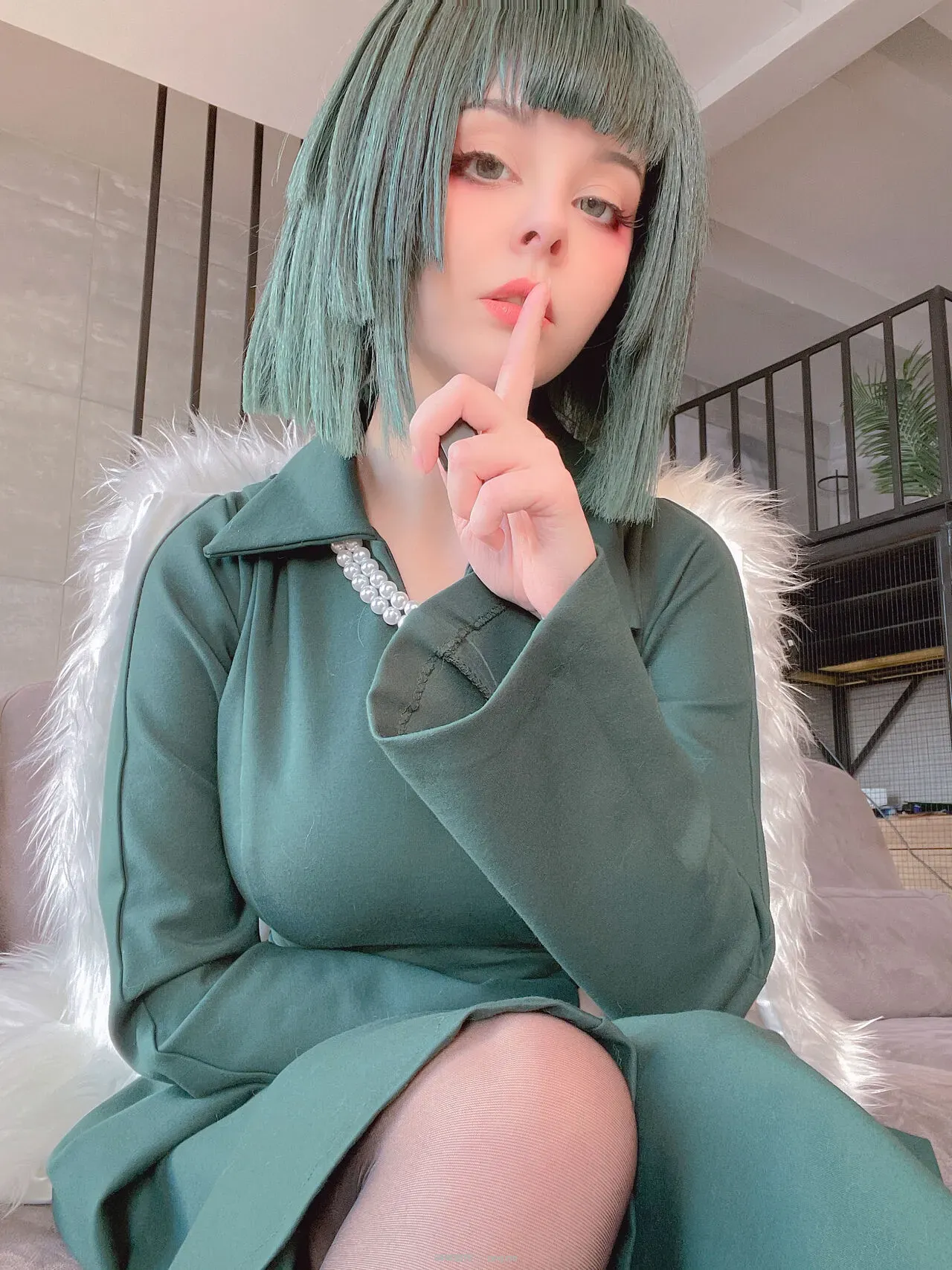 Helly Valentine – Fubuki selfie