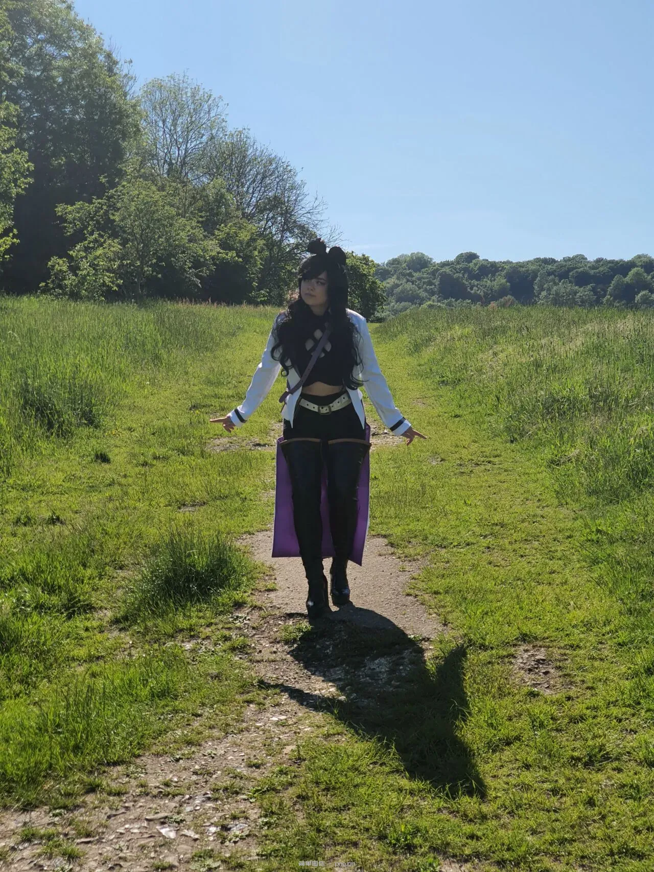 Mobius Rose – Blake