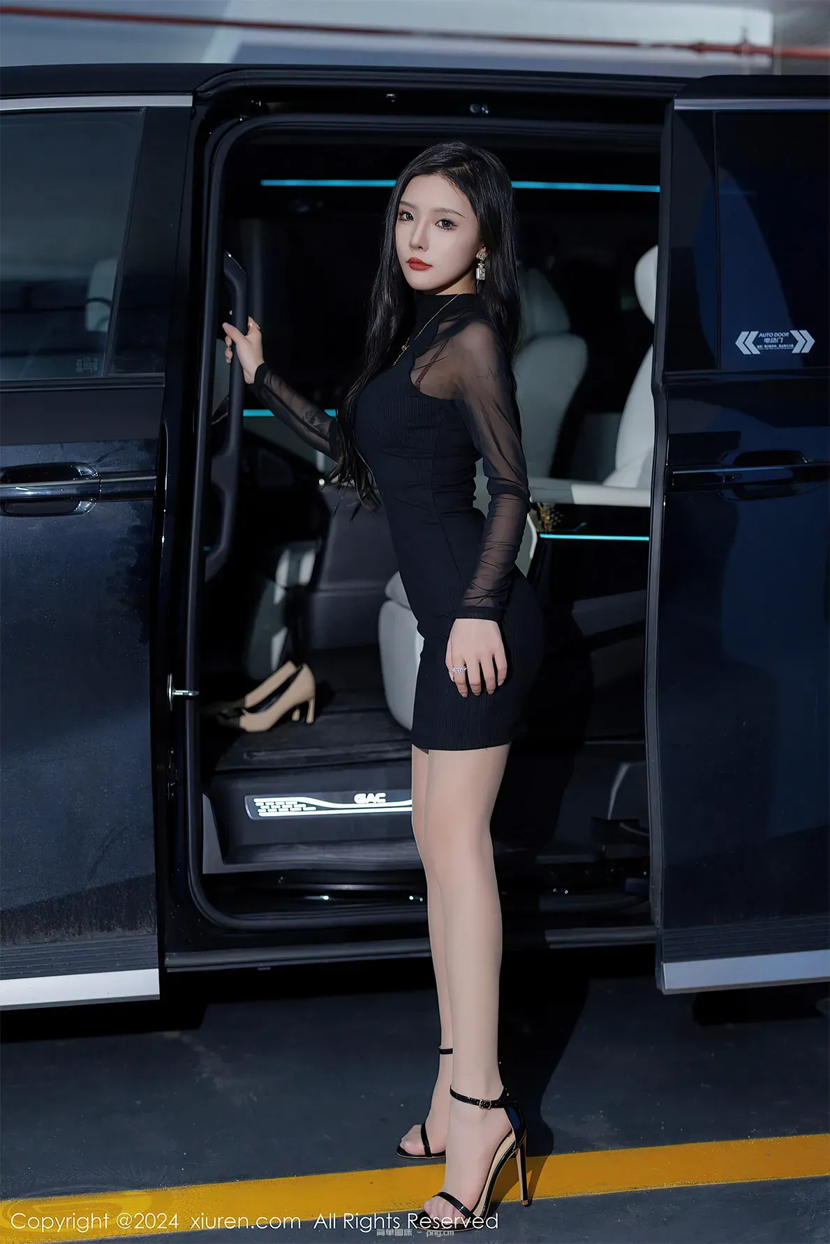 [Xiuren秀人网]2024.01.11 NO.7942 七七kiko[243MB-51photos]-15