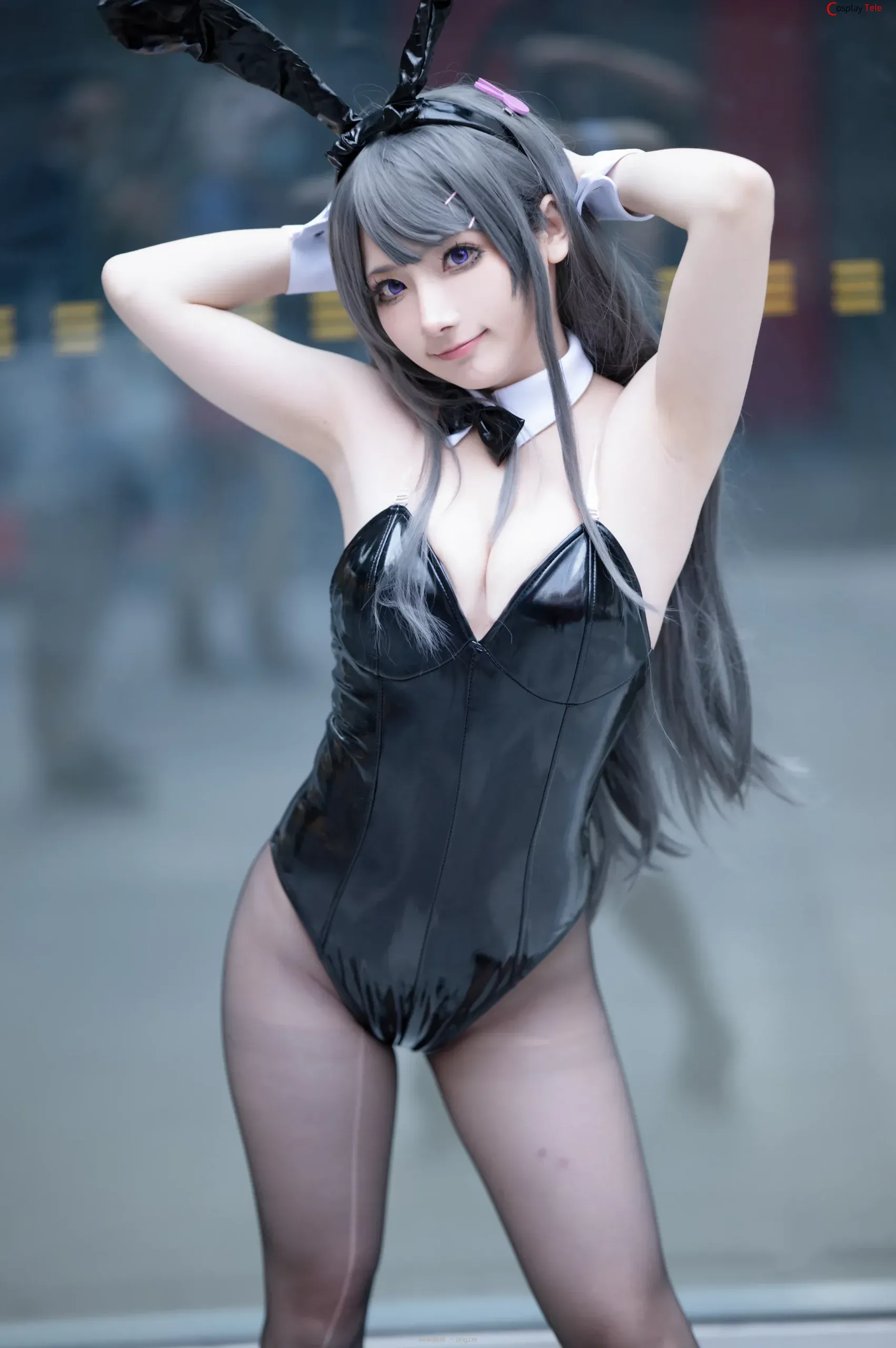 是三不是世w-Sanshiya cosplay Mai Sakurajima – Seishun Buta Yaro “60 photos and 1 video”-14