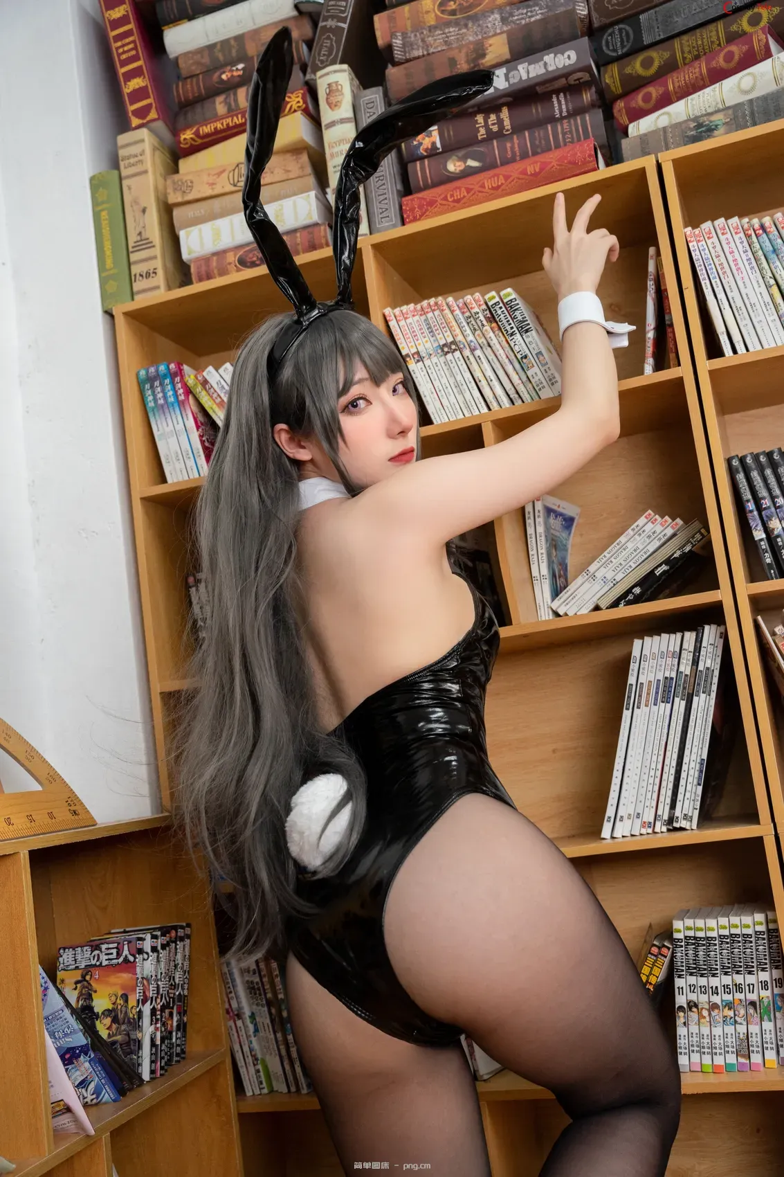 是三不是世w-Sanshiya cosplay Mai Sakurajima – Seishun Buta Yaro “60 photos and 1 video”-46