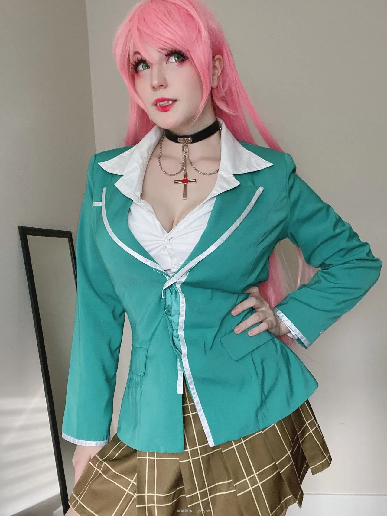 Satin Stars – Outer Moka