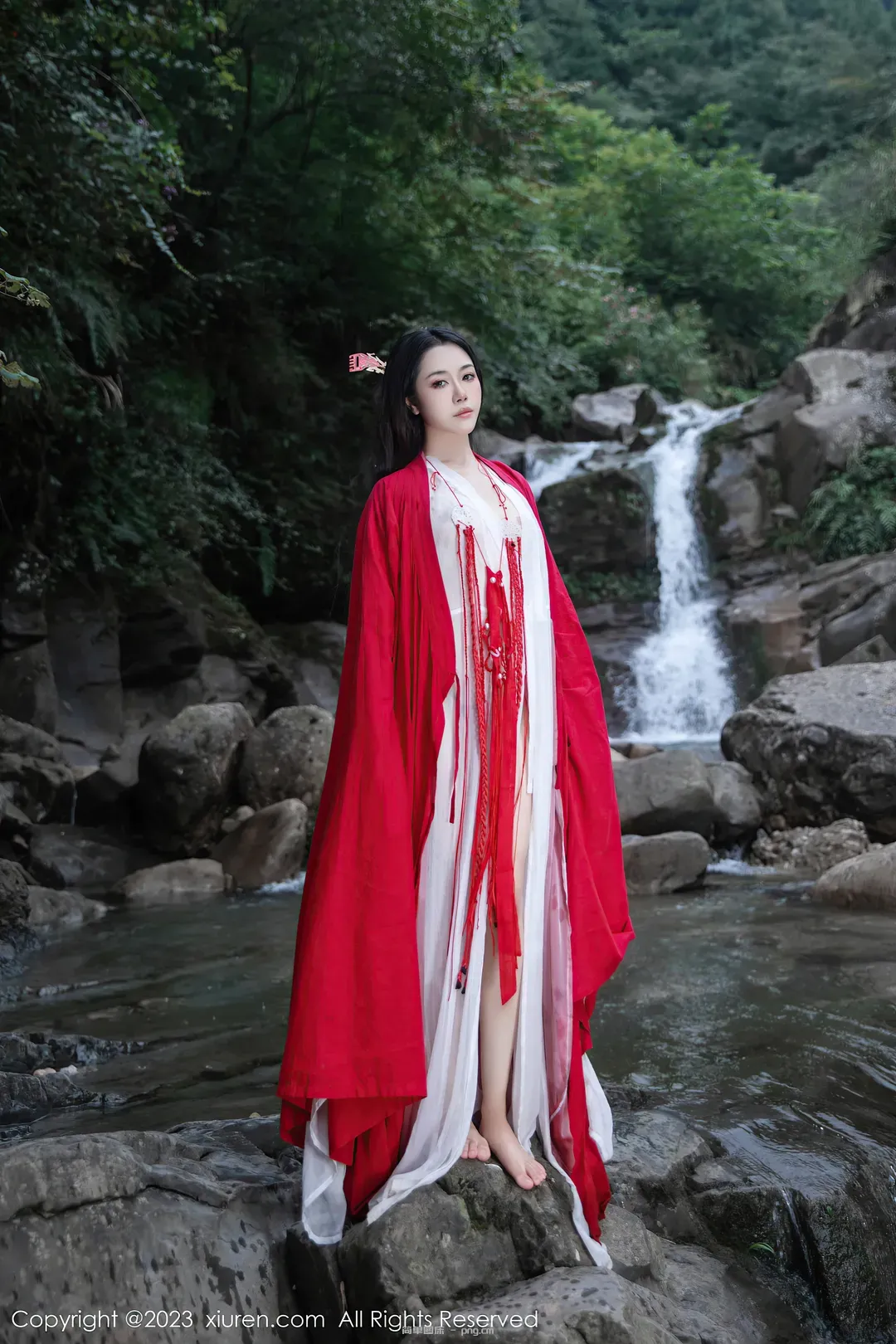 XiuRen秀人网 – 严利娅Yuliya – Waterfall “90 photos”-12
