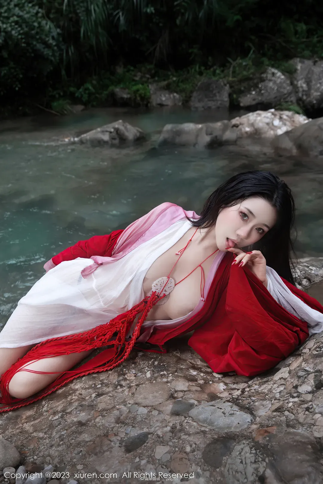 XiuRen秀人网 – 严利娅Yuliya – Waterfall “90 photos”-19
