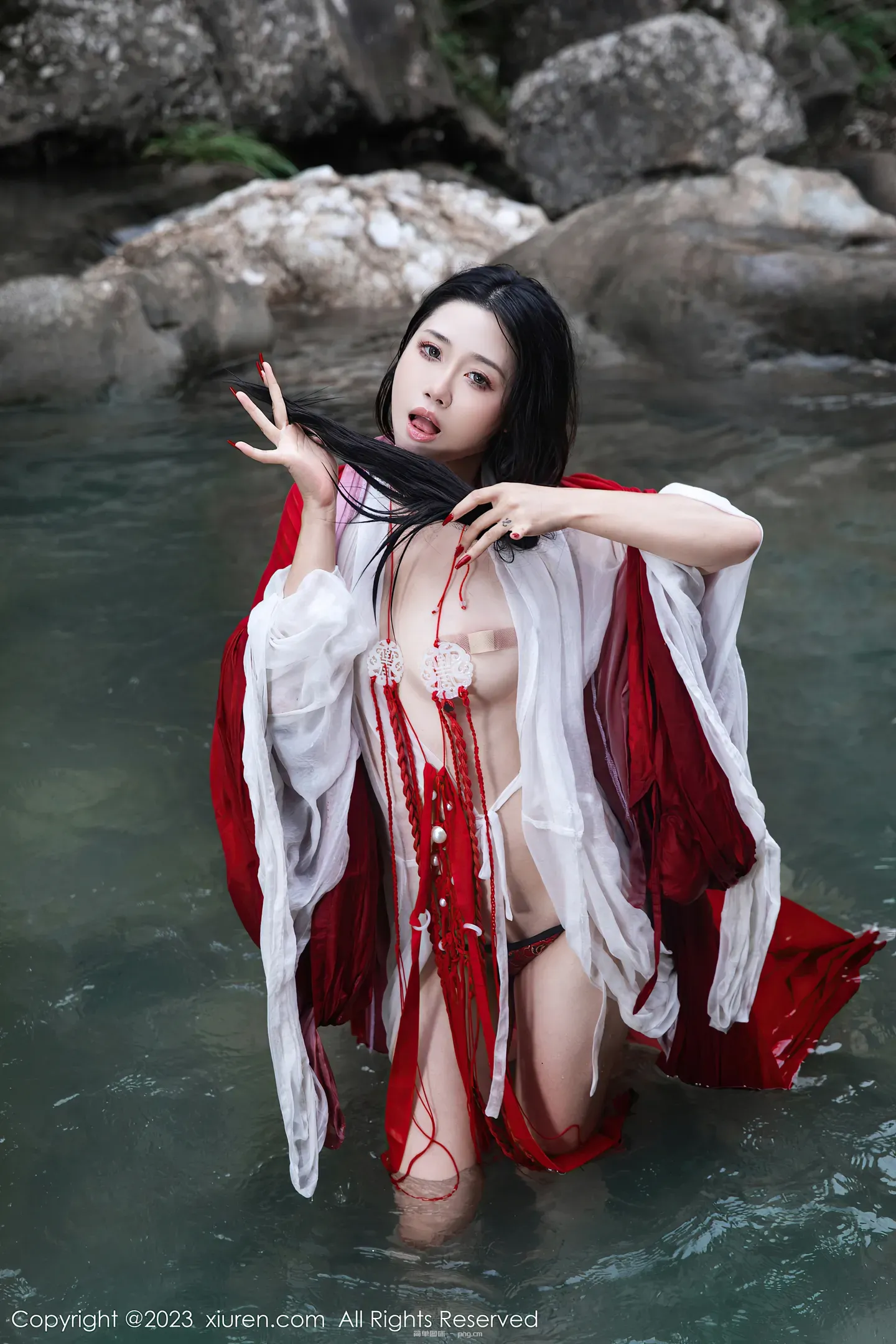 XiuRen秀人网 – 严利娅Yuliya – Waterfall “90 photos”-33