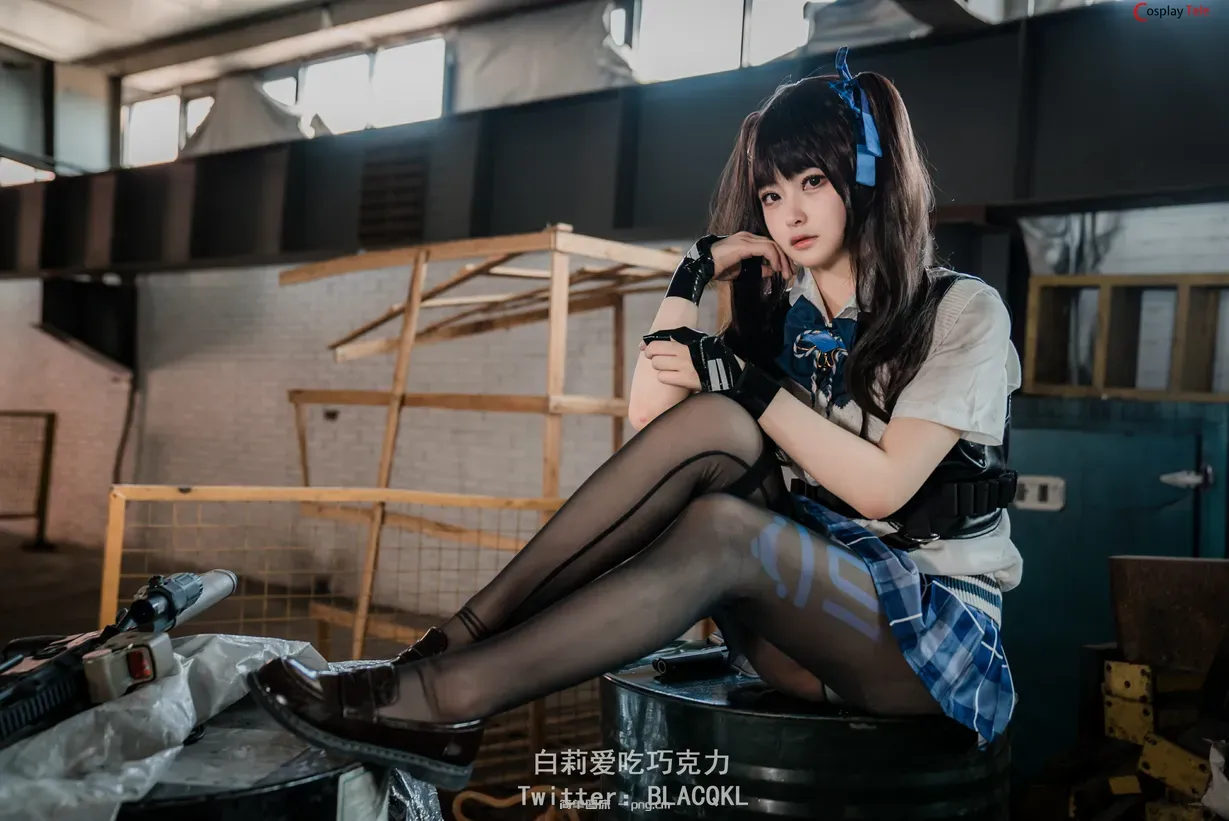 Blacqkl (白莉爱吃巧克力) – Guan Xiaoyu “81 photos”-22