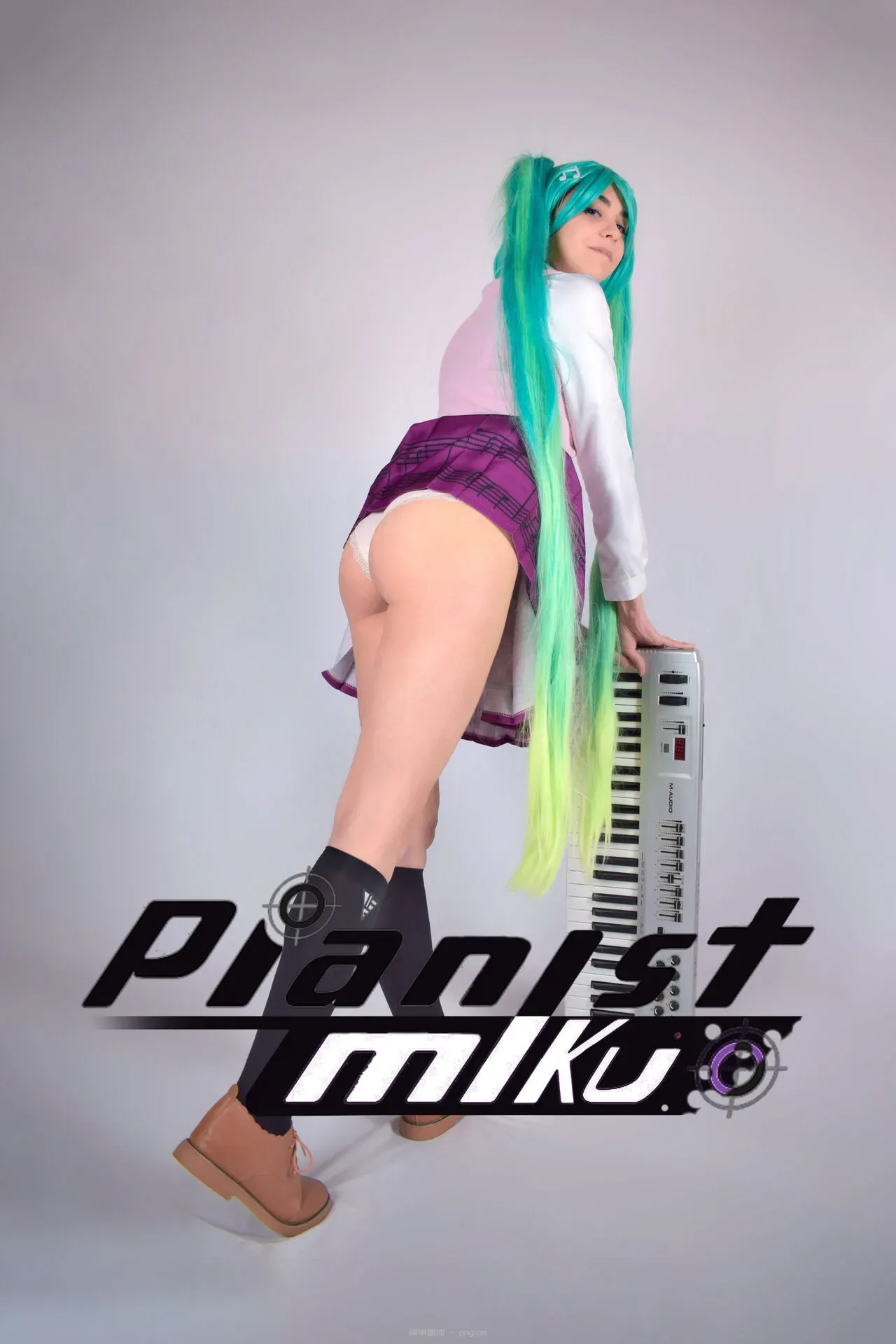 Elisabeth Hope – Pianist Miku