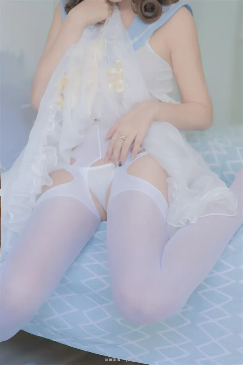 过期米线线喵 透明水手服55p-41