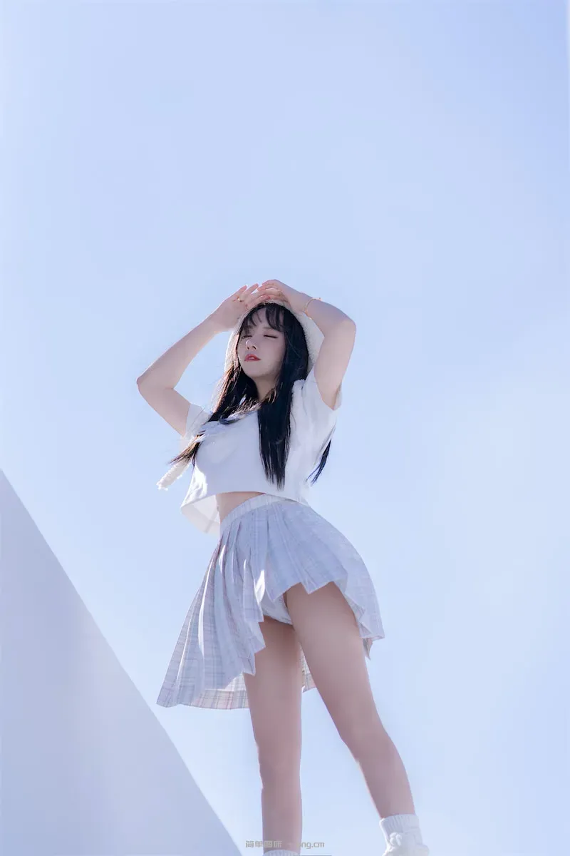 过期米线线喵 天台JK58p-12