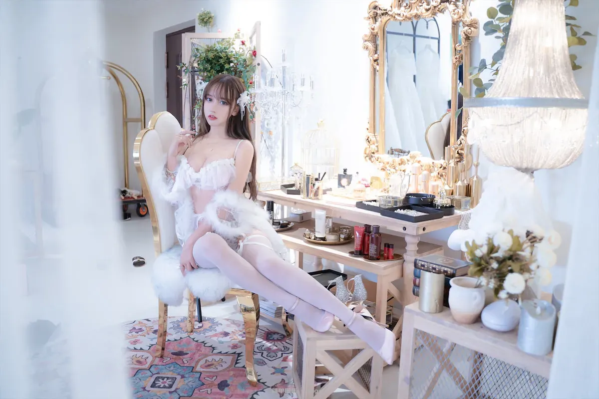 过期米线线喵 蕾丝天使44p-32