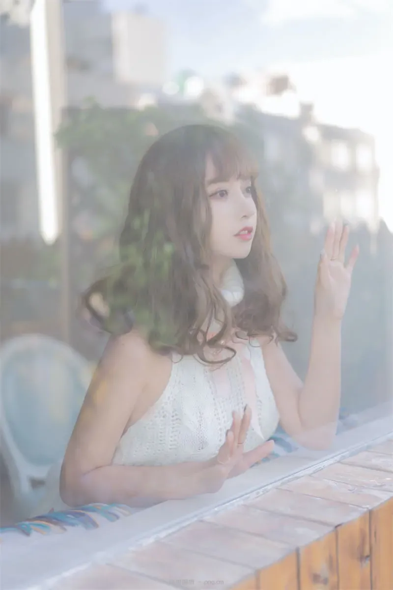 过期米线线喵 露背毛衣42p-6