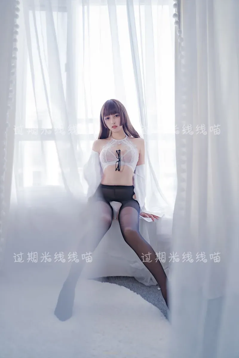 过期米线线喵 黑丝衬衫OL40p-17