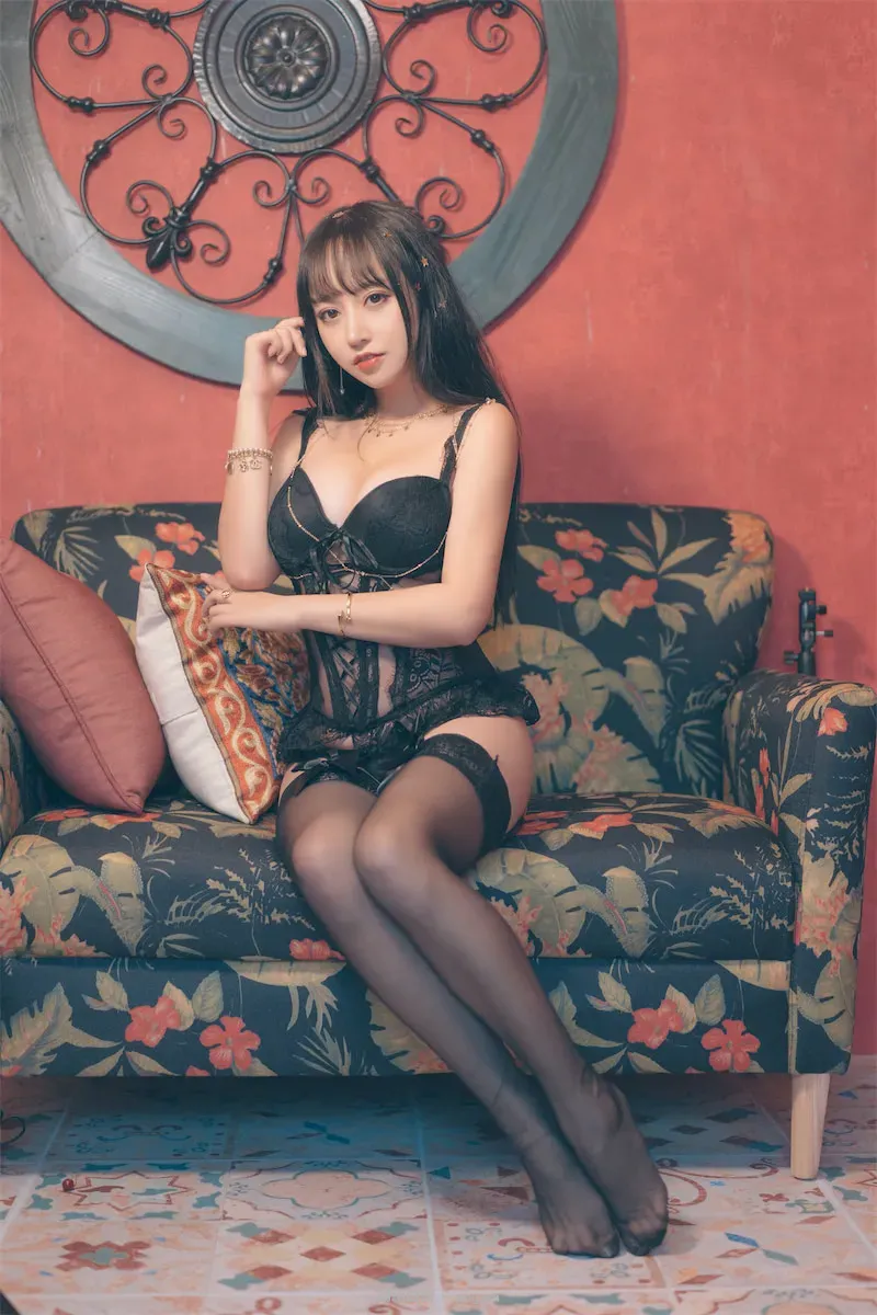 过期米线线喵 6点半的月亮64p-35