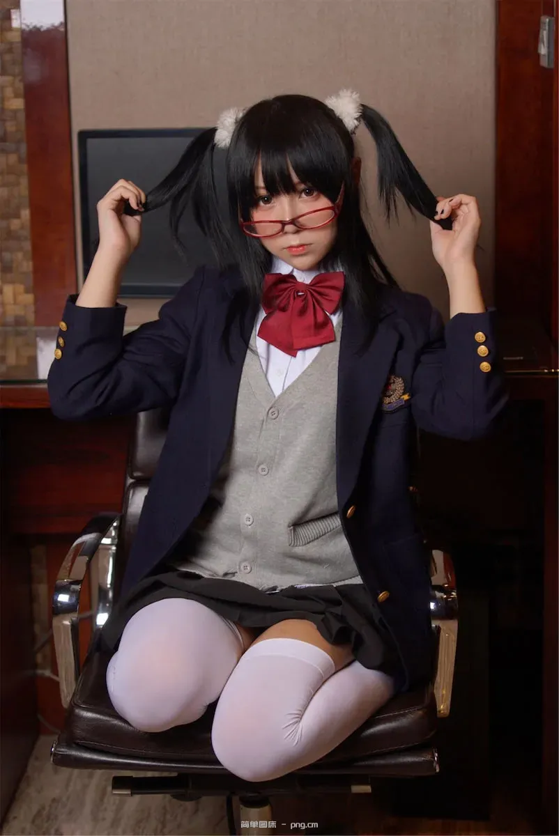 白银81软妹摇摇乐眼镜娘OL125p-20