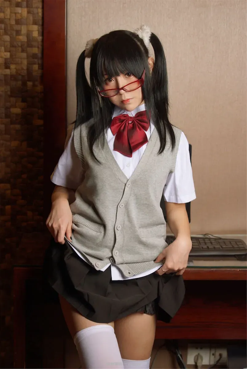 白银81软妹摇摇乐眼镜娘OL125p-28