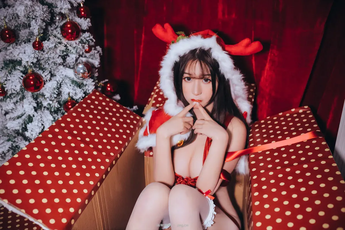 猫九酱红色圣诞礼物47p1v