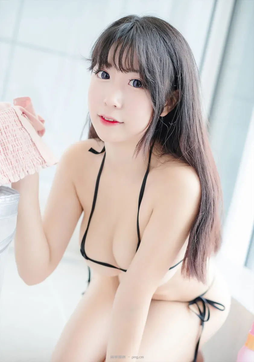 猫九酱晒衣服的小女友42p-3