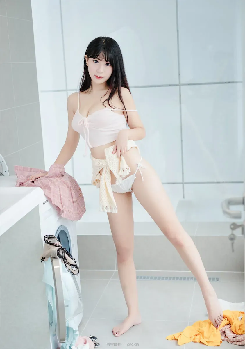 猫九酱晒衣服的小女友42p-42