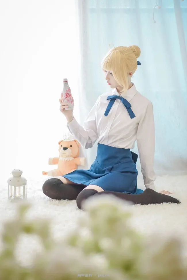《Fate/Zero》Saber常服Cosplay【CN：洛尘尘酱】 (8 photos)-5
