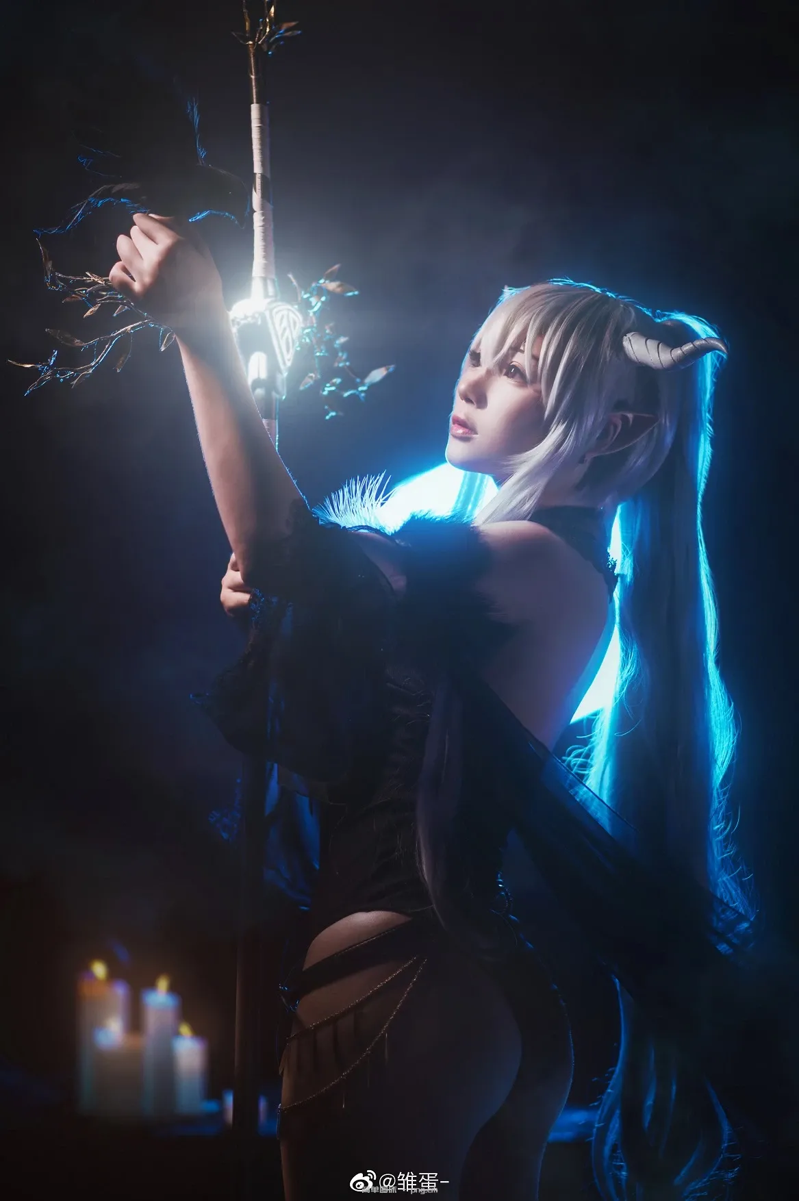 明日方舟 闪灵-珊瑚海岸-静谧午夜 @雏蛋- (10 photos)