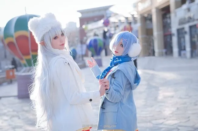 《Re：从零开始的异世界生活 》蕾姆&艾米莉亚Cosplay【CN：花柒&周叽】 (15 photos)-2