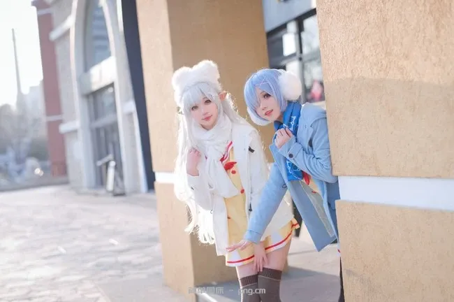 《Re：从零开始的异世界生活 》蕾姆&艾米莉亚Cosplay【CN：花柒&周叽】 (15 photos)-5