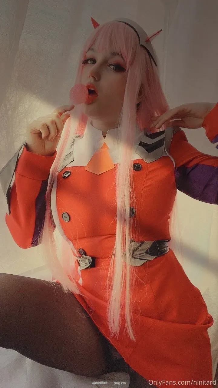 Ninitard – Christmas Zero Two