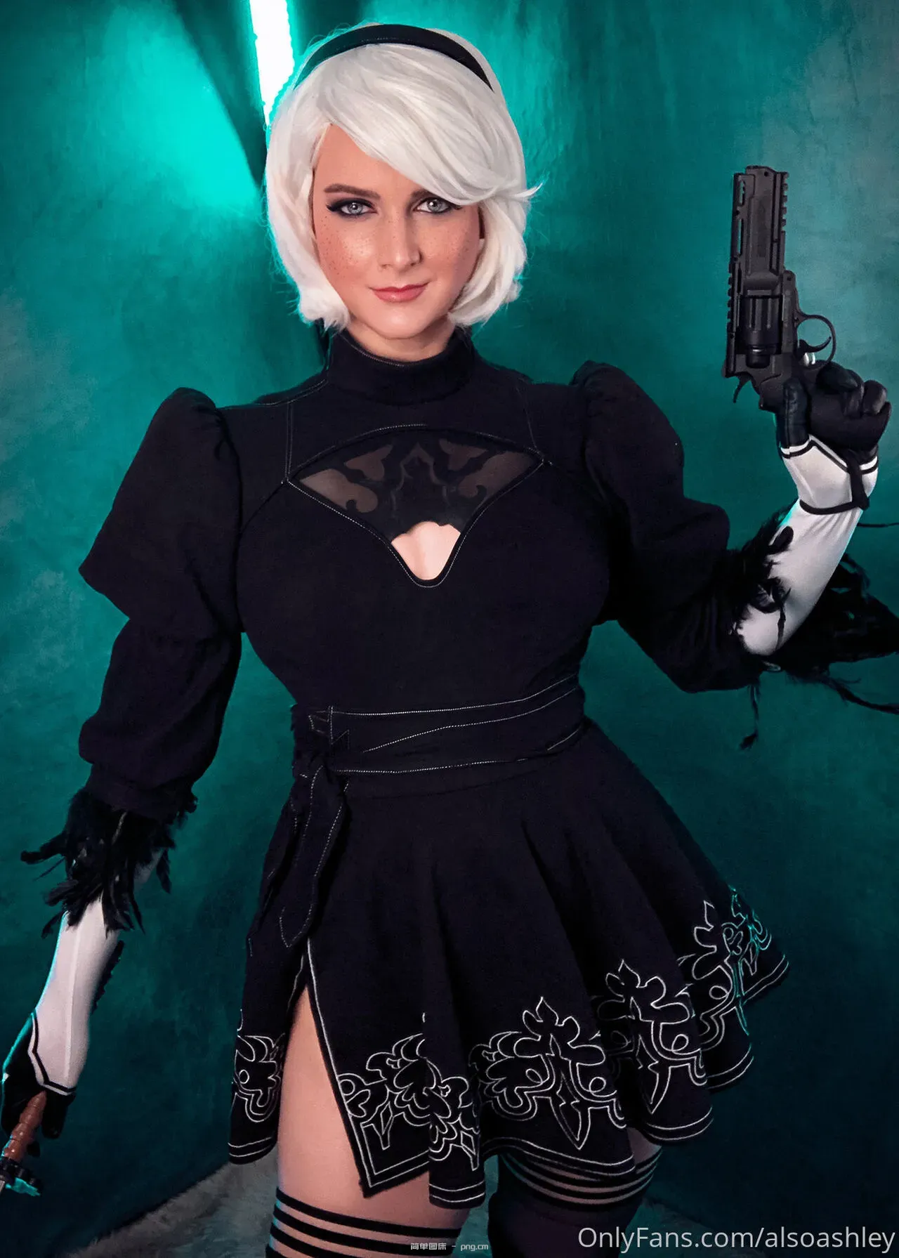 Ashley Barron – Lady Dimitrescu