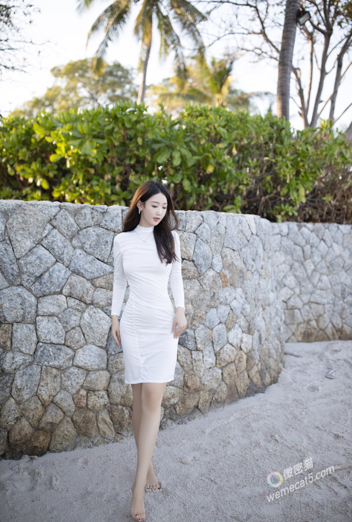 唐安琪 – 内购无水印 NO.8110 性感白裙激凸 [80P]